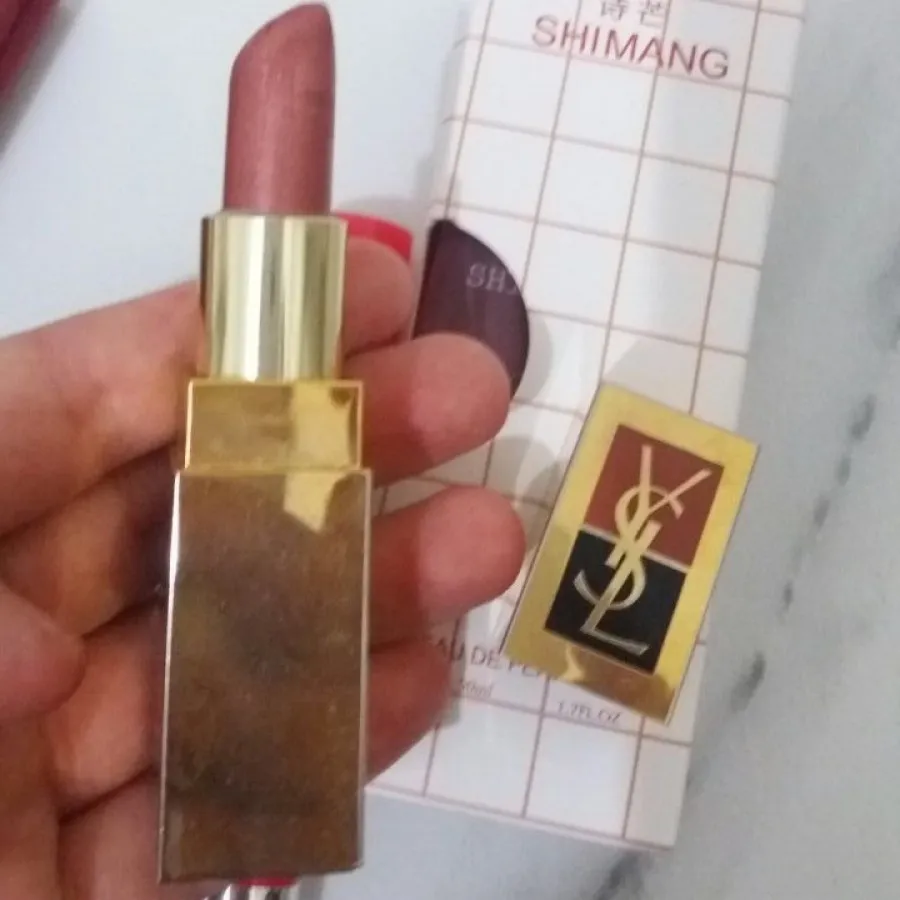 رژ ایوسن لورن ysl