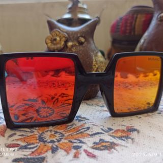 عینک آفتابی لاچکری