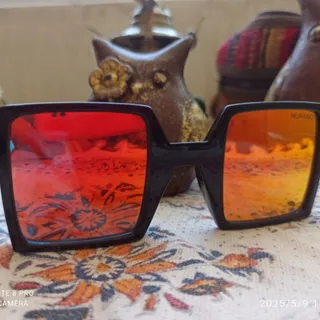 عینک آفتابی لاچکری