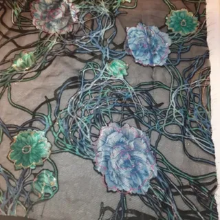 4تکه پارچه حریر کارشده