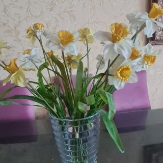 گل مصنوعی نرگس هلندی