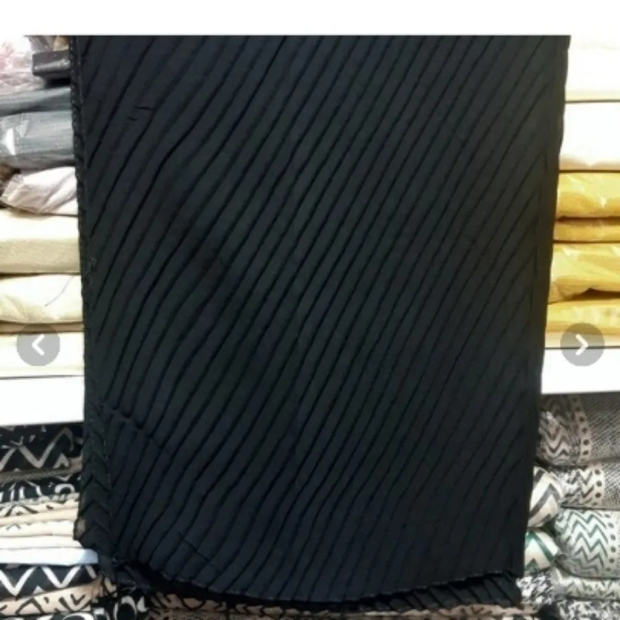 شال مشکی