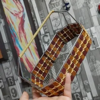 سبد چوب و فلز کاربردی