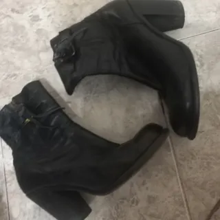 نیم بوت چرم