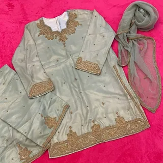 ست لباس مجلسی
