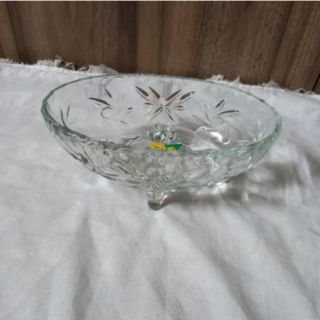 شکلات خوری پایه کوتاه