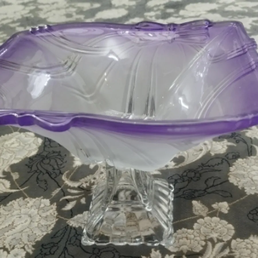 میوه خوری پایه دار