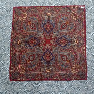روسری ساتن