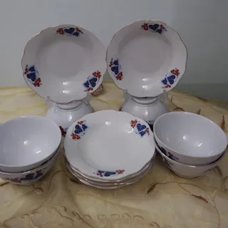 ست کاسه و فسنجان خوری