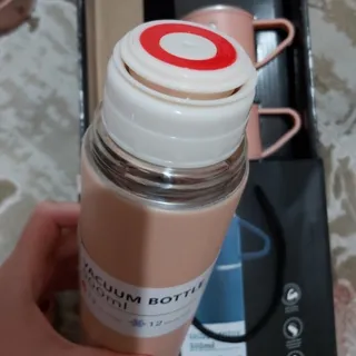 فلاسک و لیوان