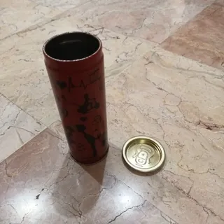 جامدادی فلزی