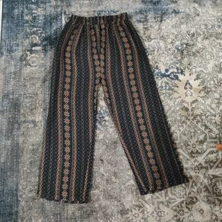 شلوار طرح دار