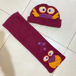 کلاه و شال بچگانه