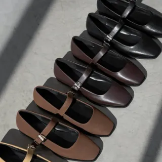 Ballet shoes