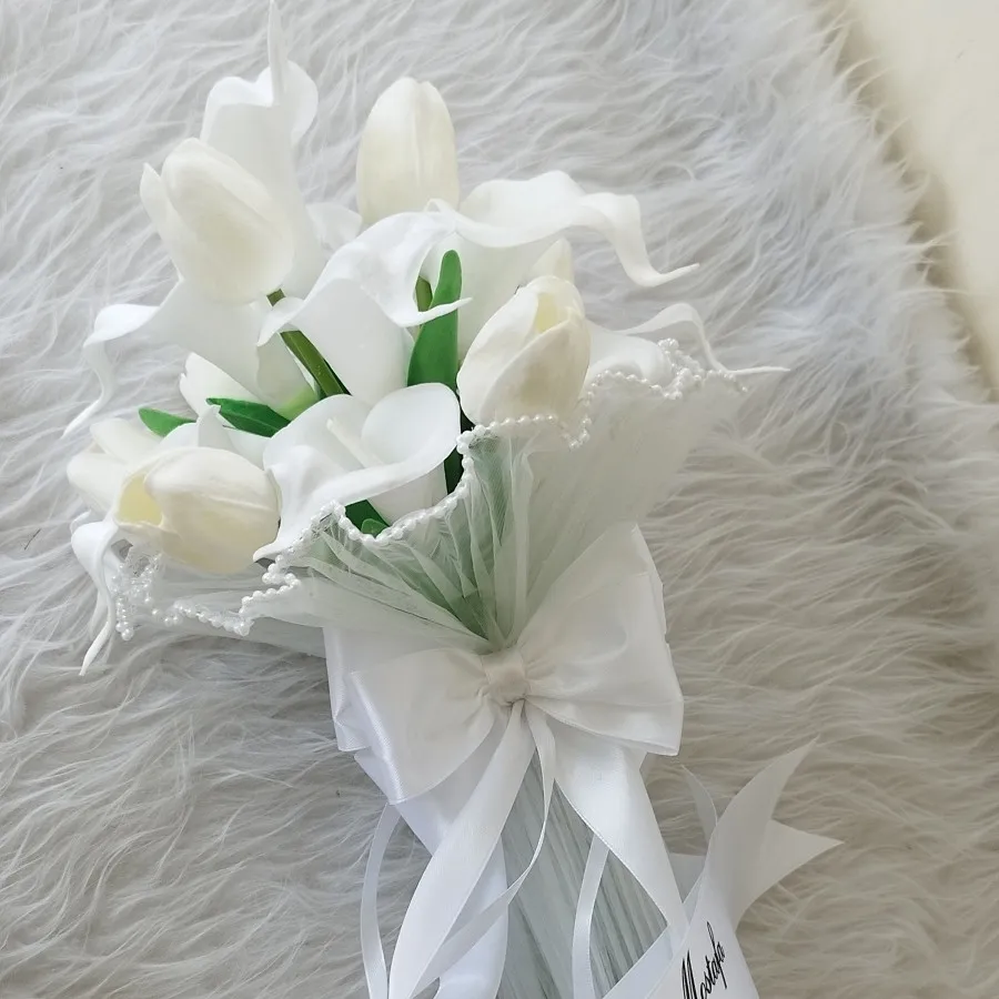 دسته‌گل عروس