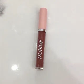 رژلب DUNUF