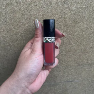 رژلب مایع دیور