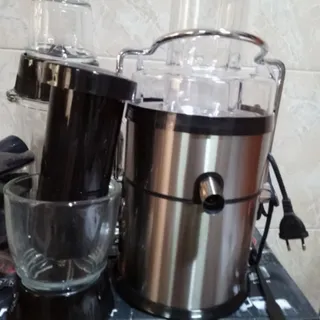 آب میوه گیری برقی بوش نو