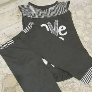 تاپ و شلوارک