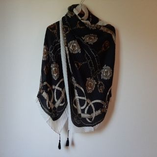 شال نخی پلیسه