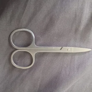 قیچی ابرو