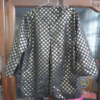 کت یا مانتوژاکارد
