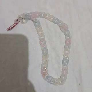 آویز گوشی و نگهدارنده