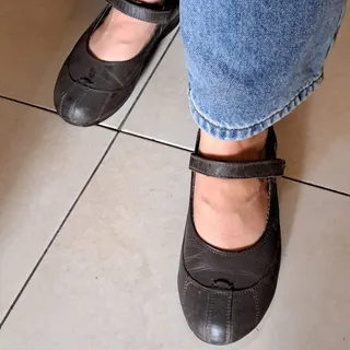 کفش زنانه برند Run& walk