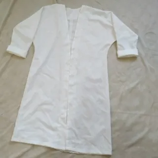 مانتو سفید