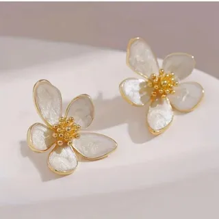 گوشواره گل