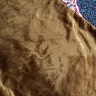 روبالشتی مخمل سبز