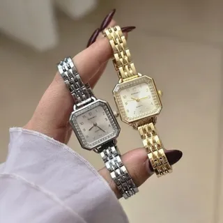 ساعت وارداتی مربعی کد 10