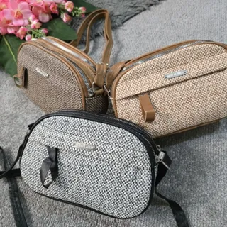 کیف چرم طرح کنف