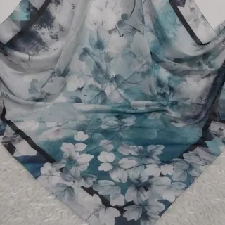 روسری نخ اسکارف
