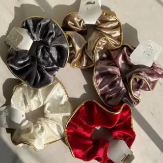 اسکرانچی مخمل رنگی