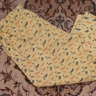شلوارک زنانه