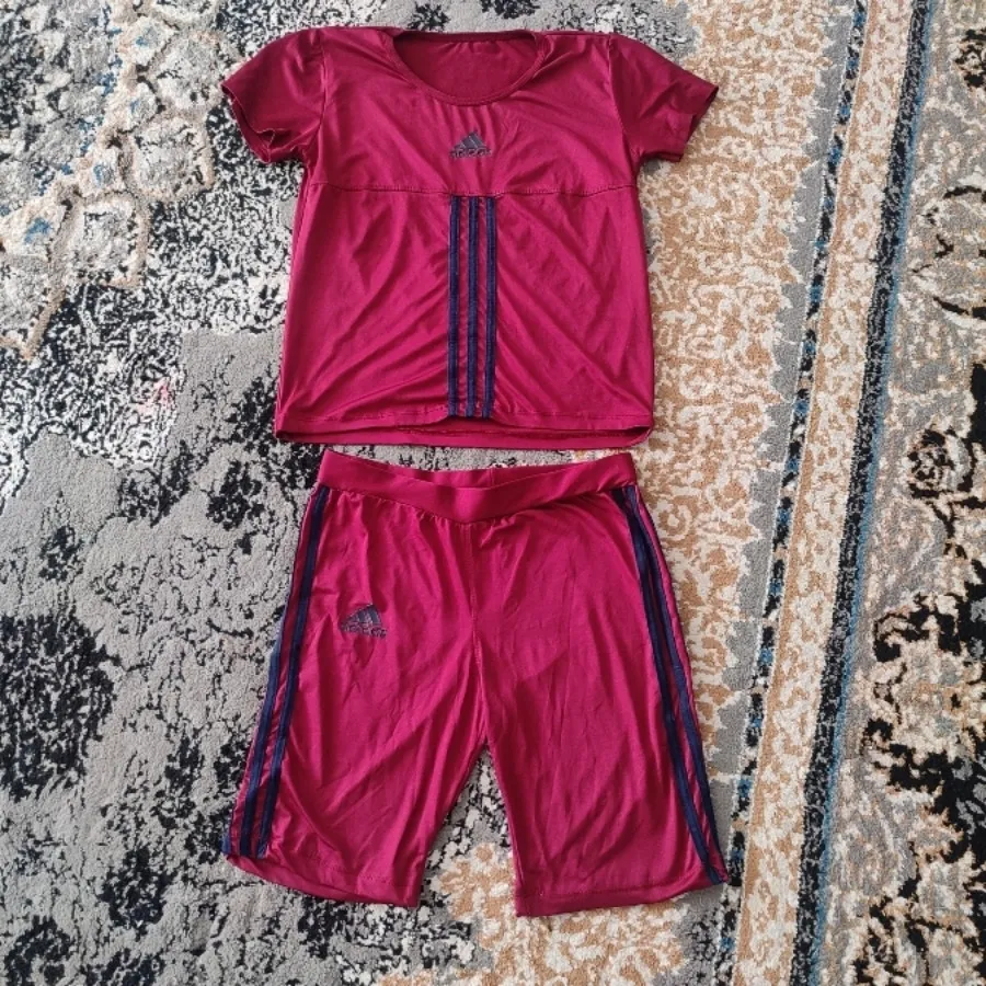ست ورزشی و باشگاه آدیداس
