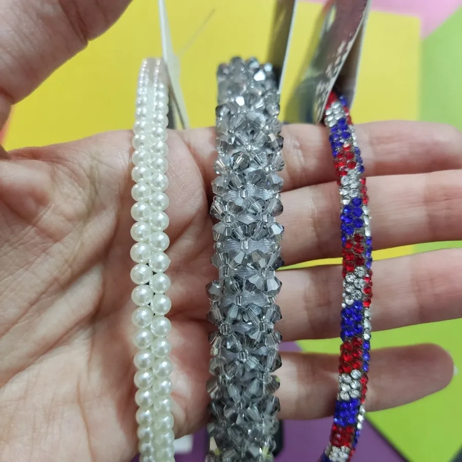 یک عدد تل نگین دار