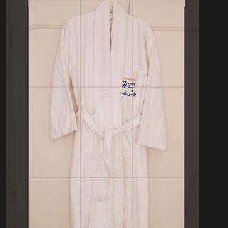 حوله