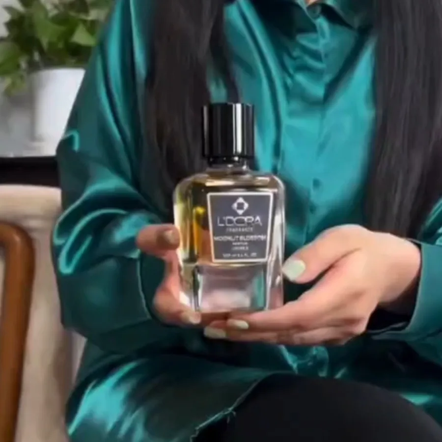 عطر رزوود