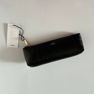 کیف آرایش Mango