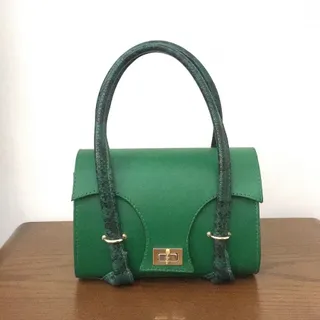 کیف دوشی پوست ماری