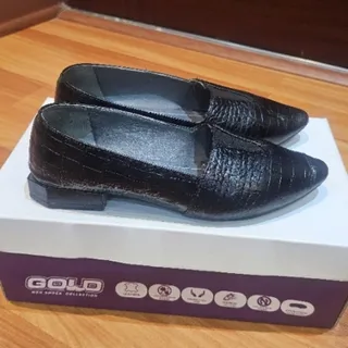 کفش،چرم شوکا