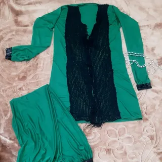 لباس سنتی نمایشی