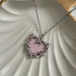 گردنبد قلب خاردار
