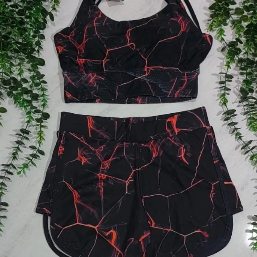 ست نیم تنه وشورتک