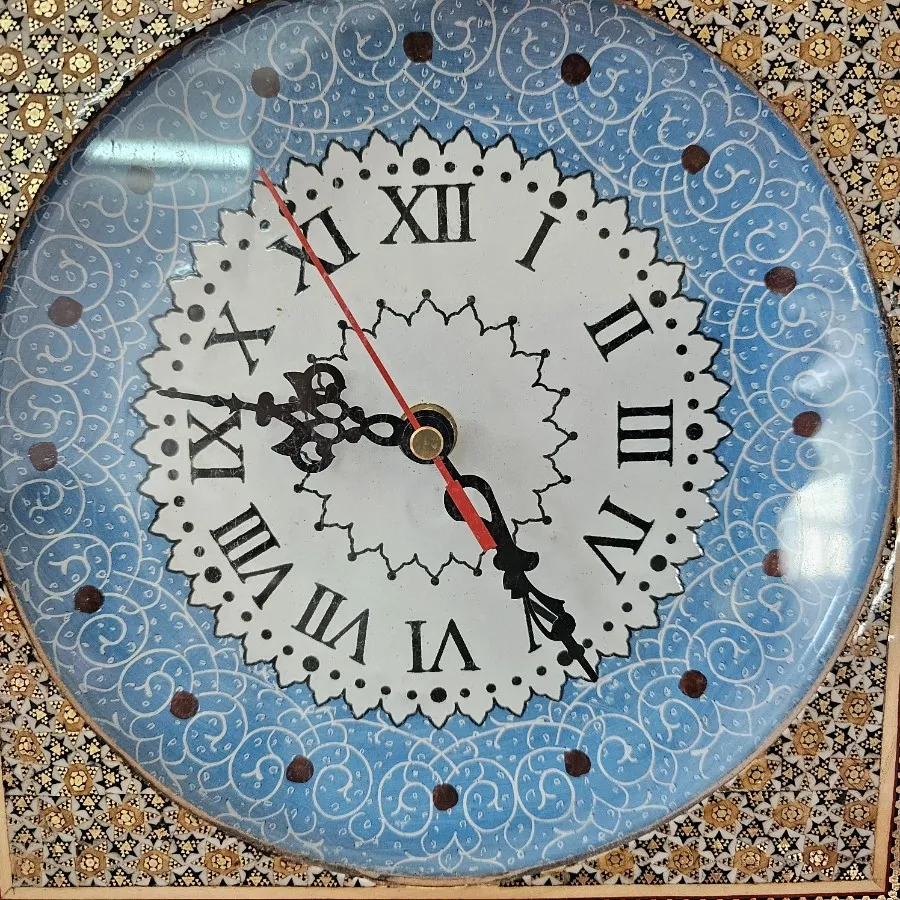 ساعت صنایع دستی اصفهان
