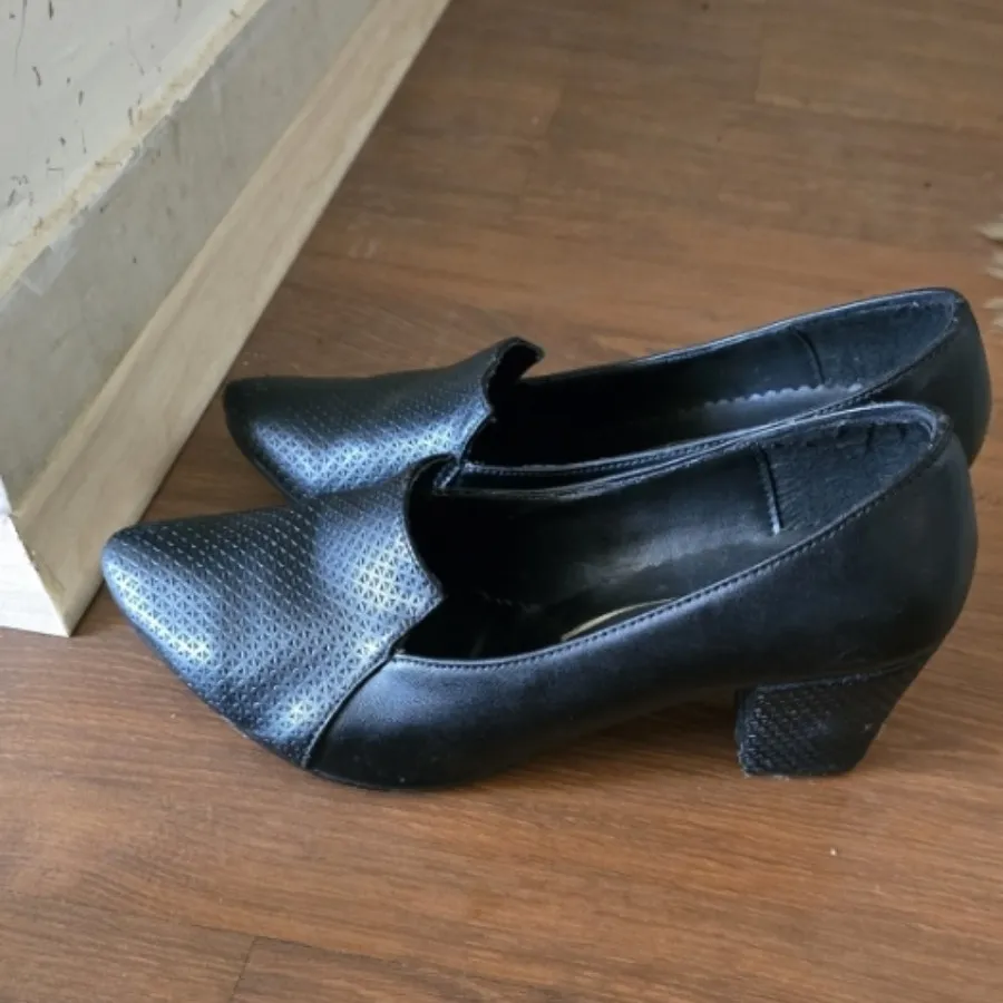 کفش مجلسی پاشنه دار شیک