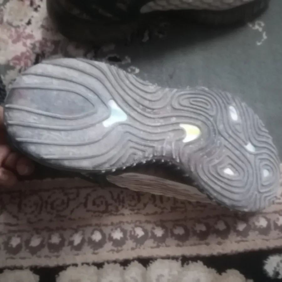 کتونی hijky