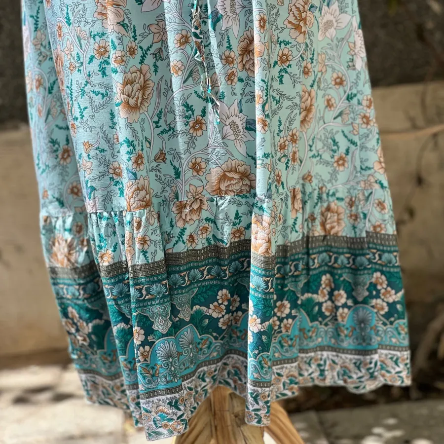 پیراهن ساحلی